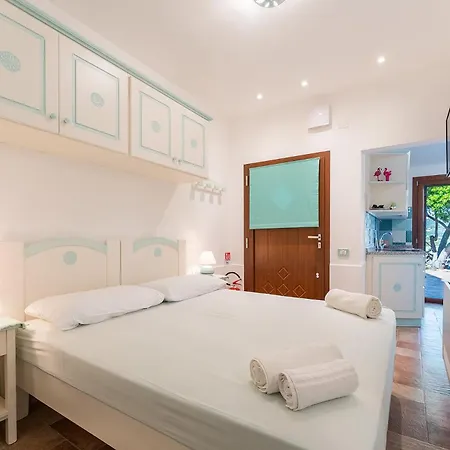 Vakantiehuis Sandymar House, Chia Sea View Southsardiniaholidays